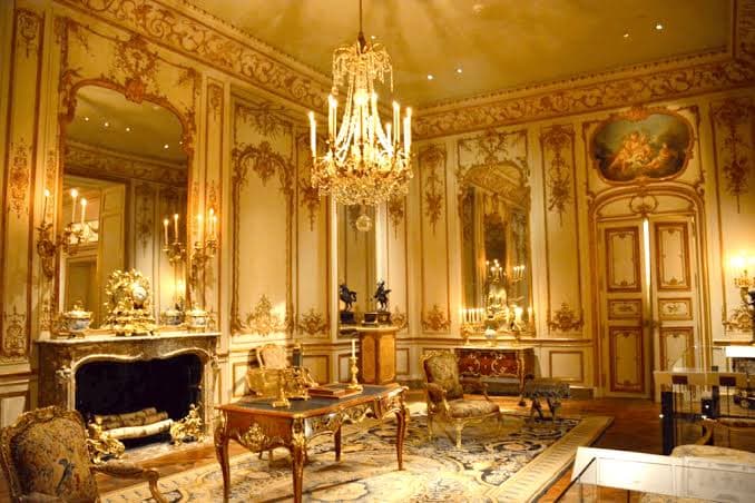 Classic Furnitures