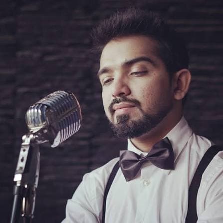 Anchor Jinendra Singh