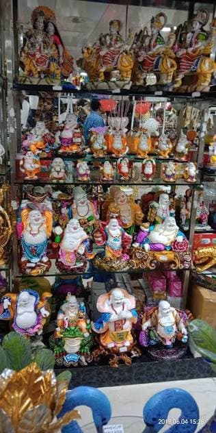 Munjals Bollywood Star Gifts